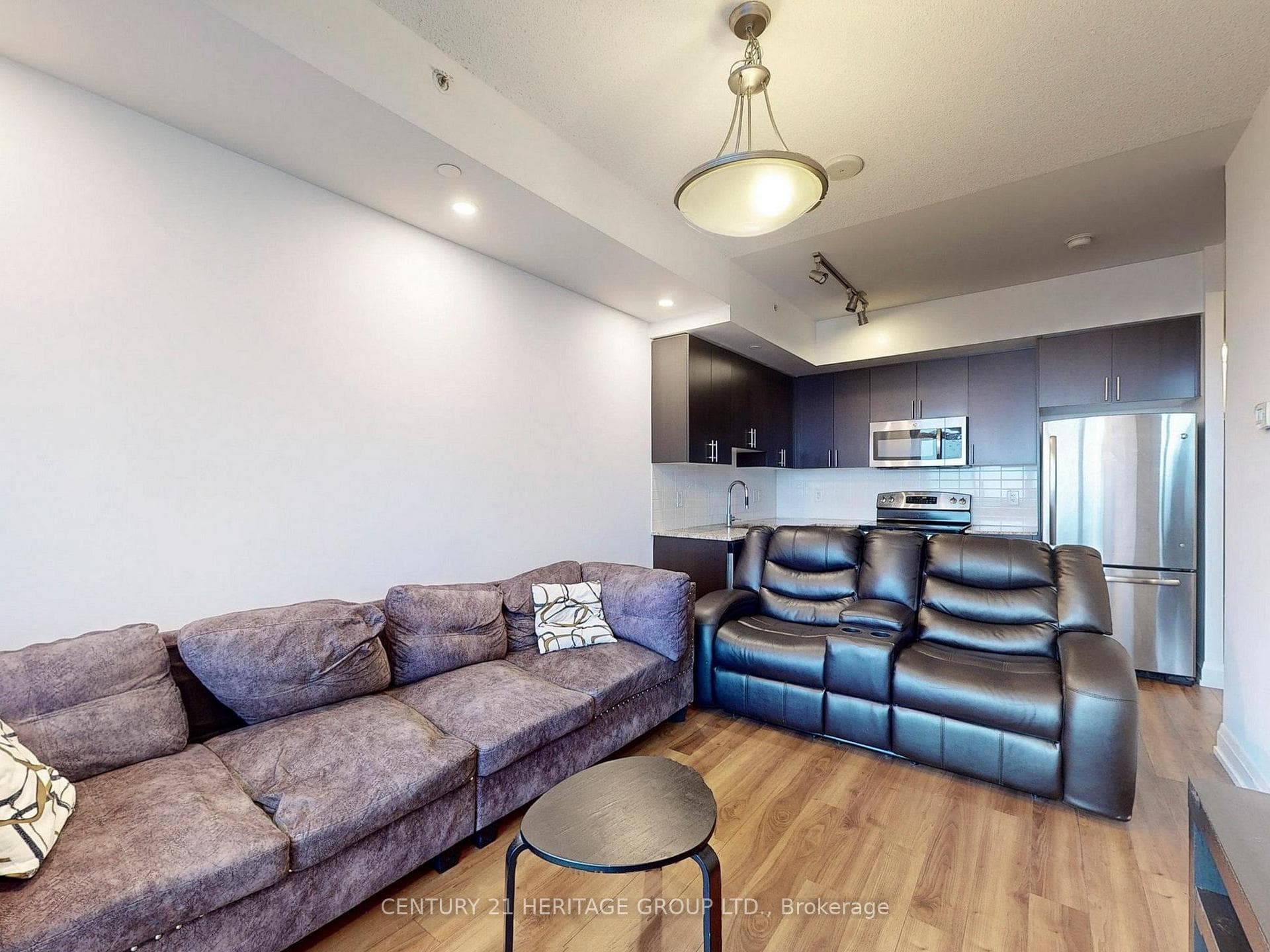 7165 Yonge Street Unit 535 photo 16
