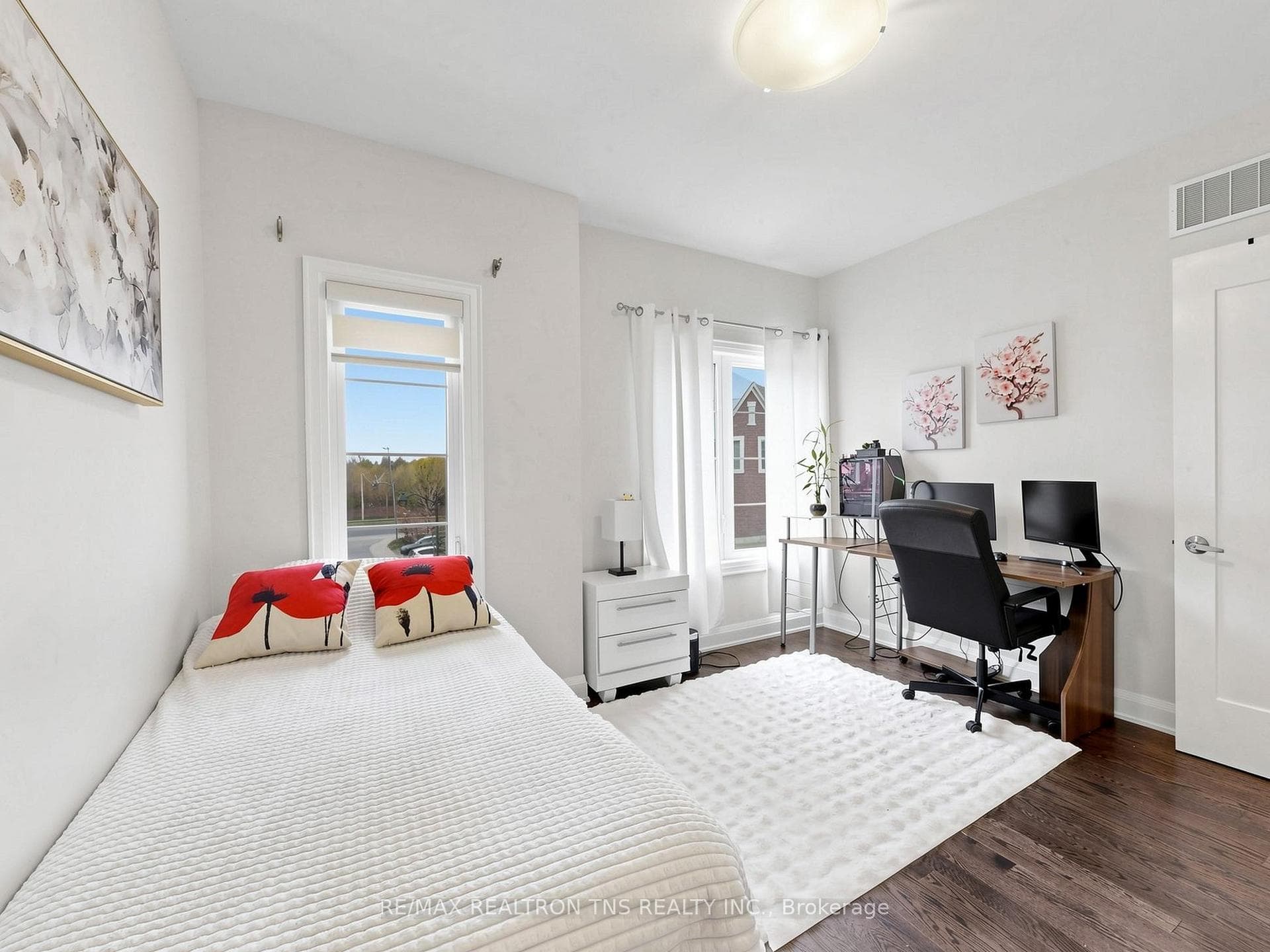 47 Divon Lane photo 37