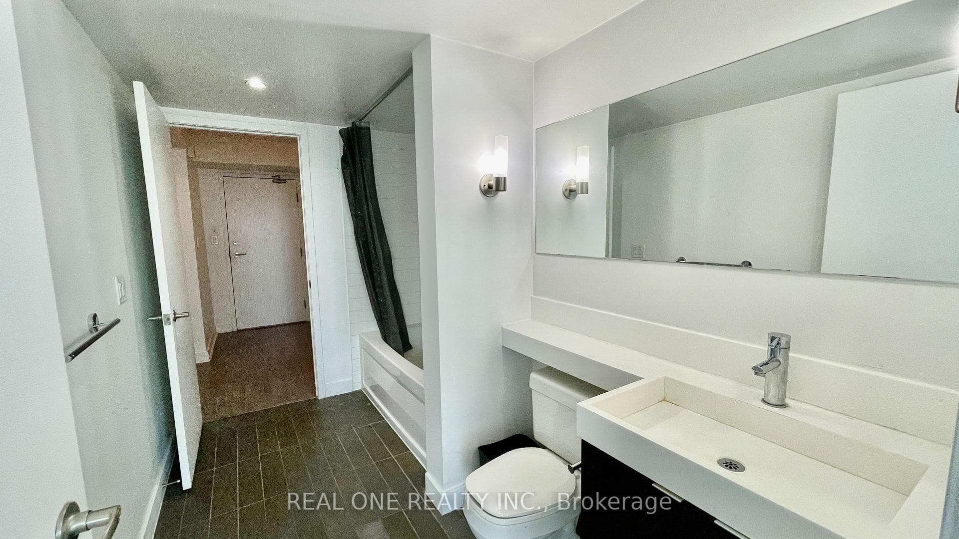 25 Telegram Mews Unit 2816 photo 15