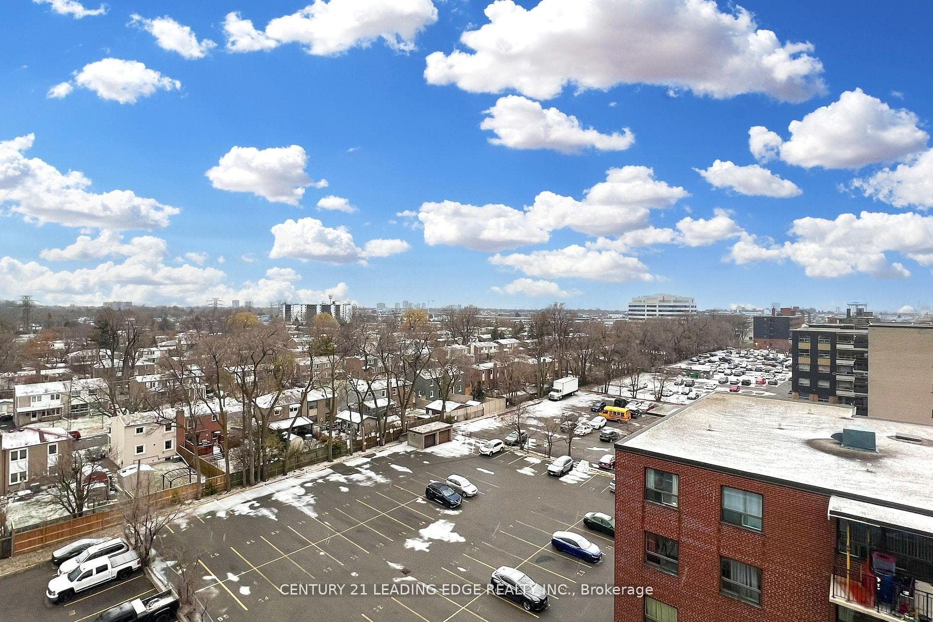 2245 Eglinton Avenue Unit 1005 photo 37