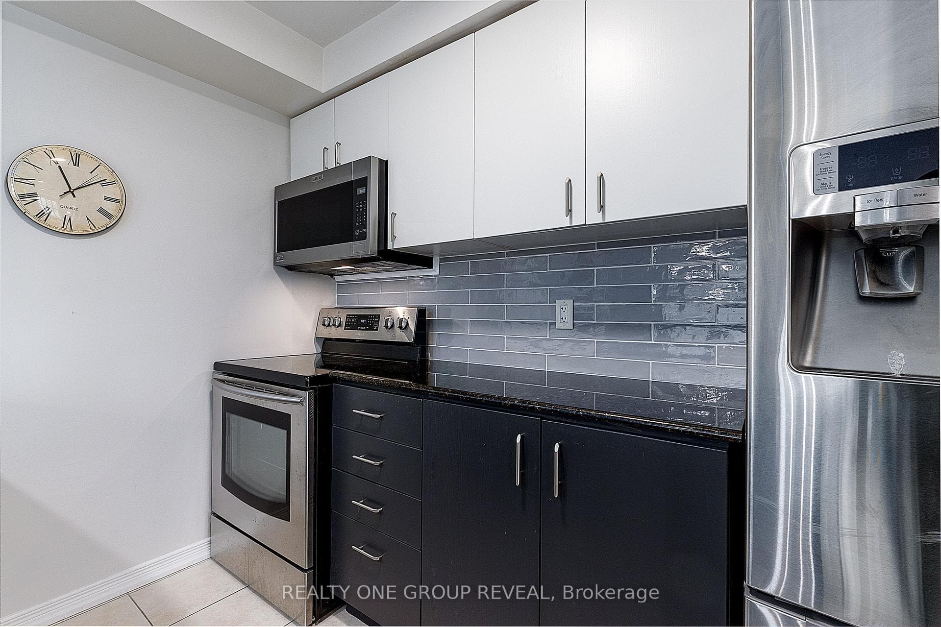 61 Clarington Boulevard Unit 212 photo 3