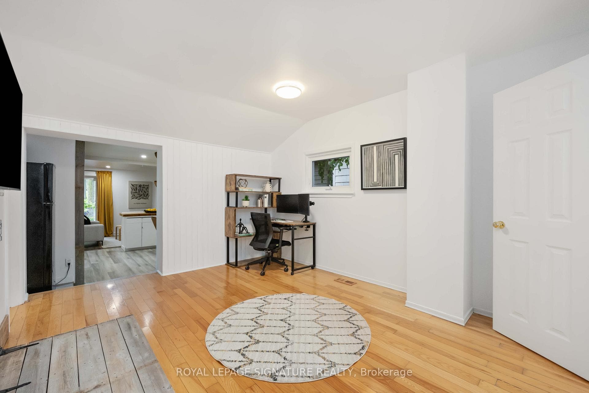58 Haig Avenue photo 5