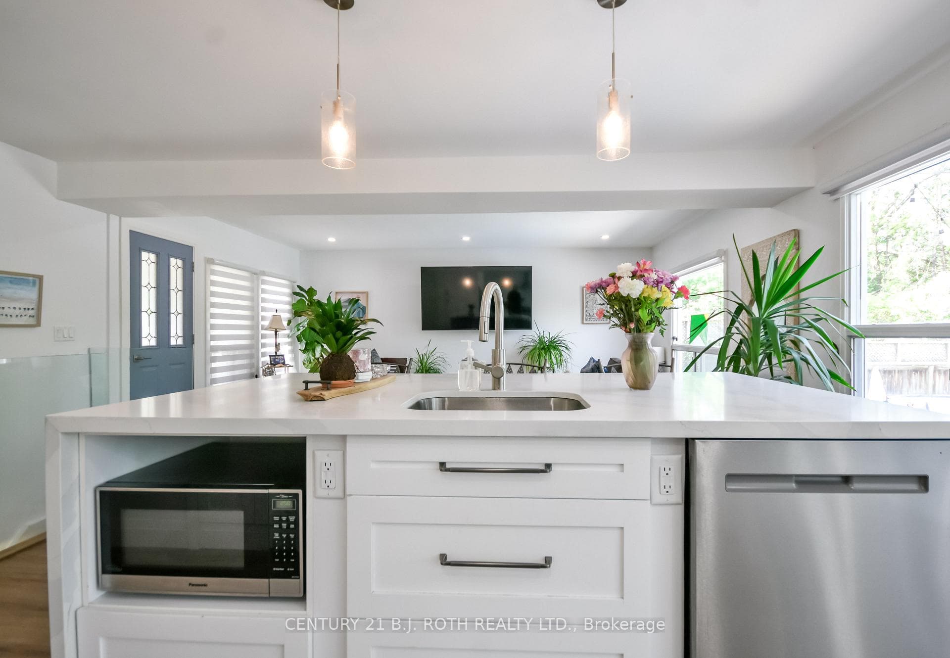 7 WESLEY Street photo 16