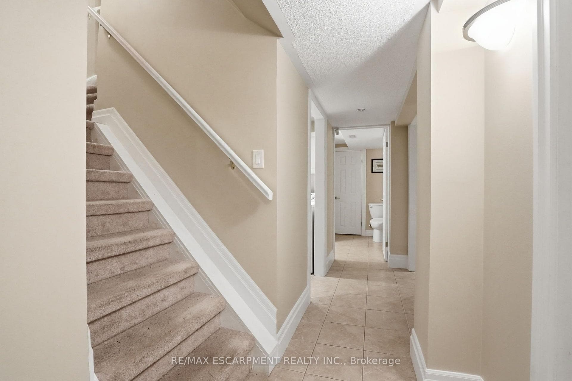 344 East 36th Street photo 23