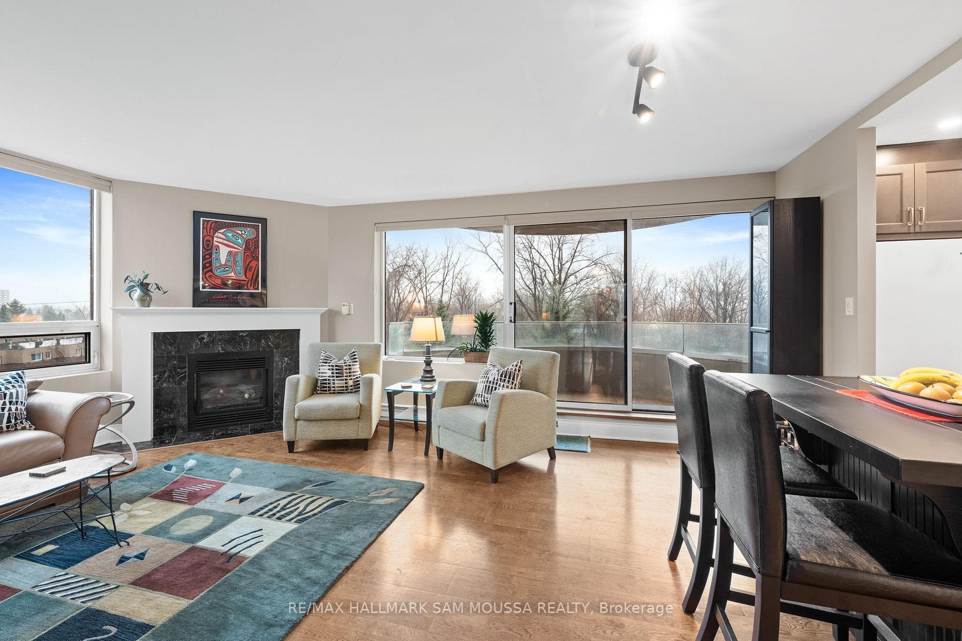 3105 Carling Avenue Unit 504 photo 19