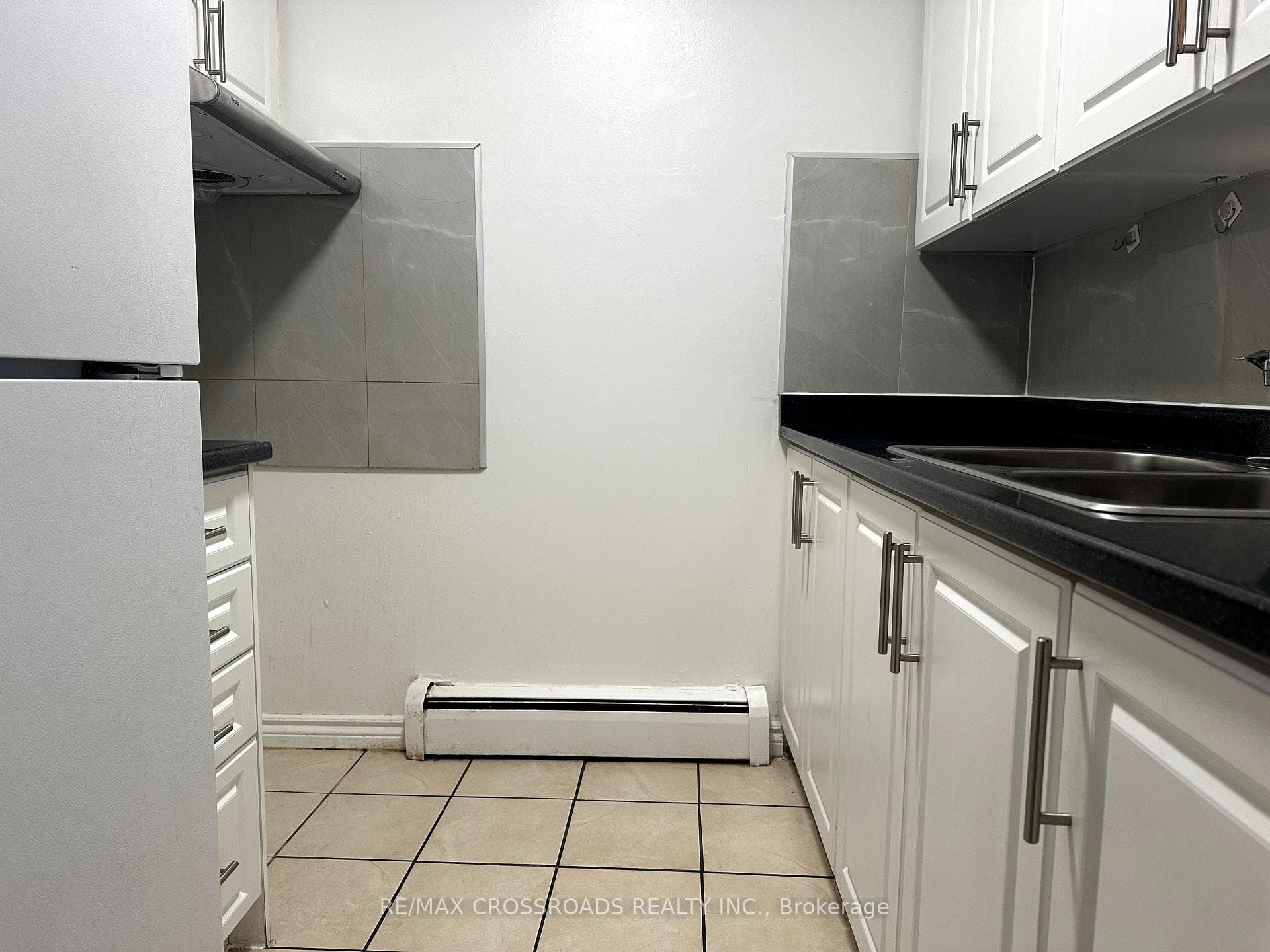 1191 Ellesmere Road Unit 101 photo 4