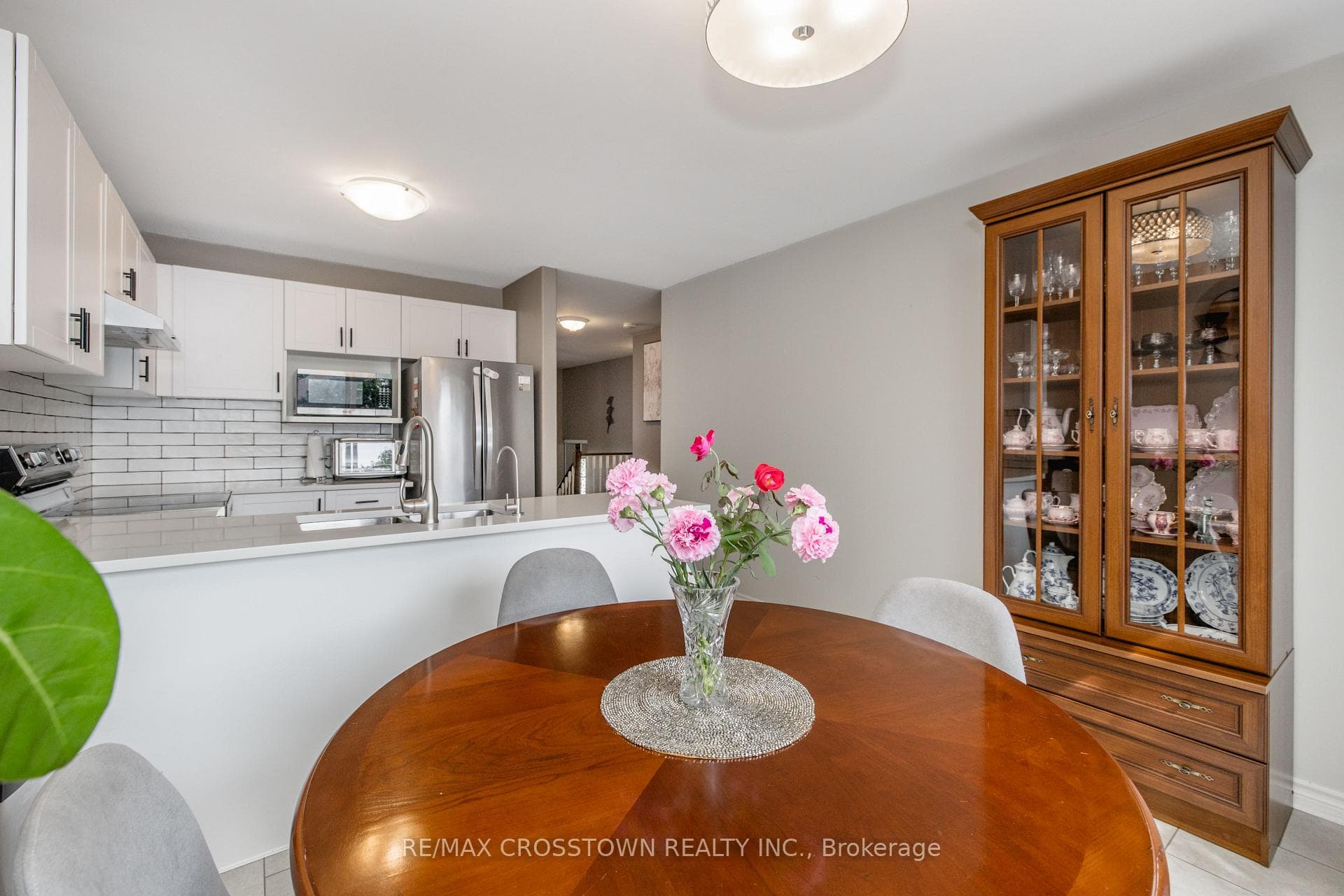 11 Revelstoke Court photo 19