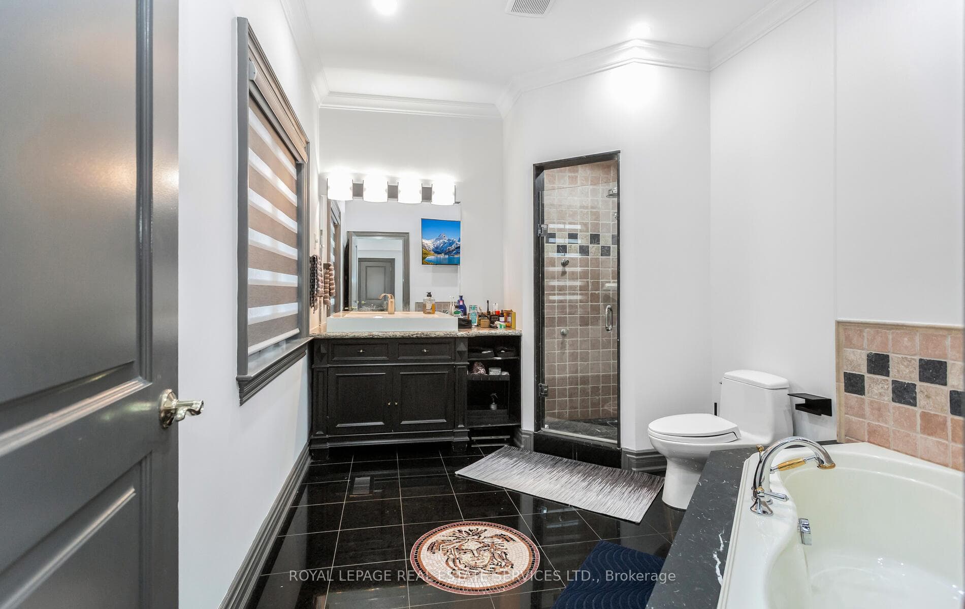 197 The Bridle Path N/A photo 30