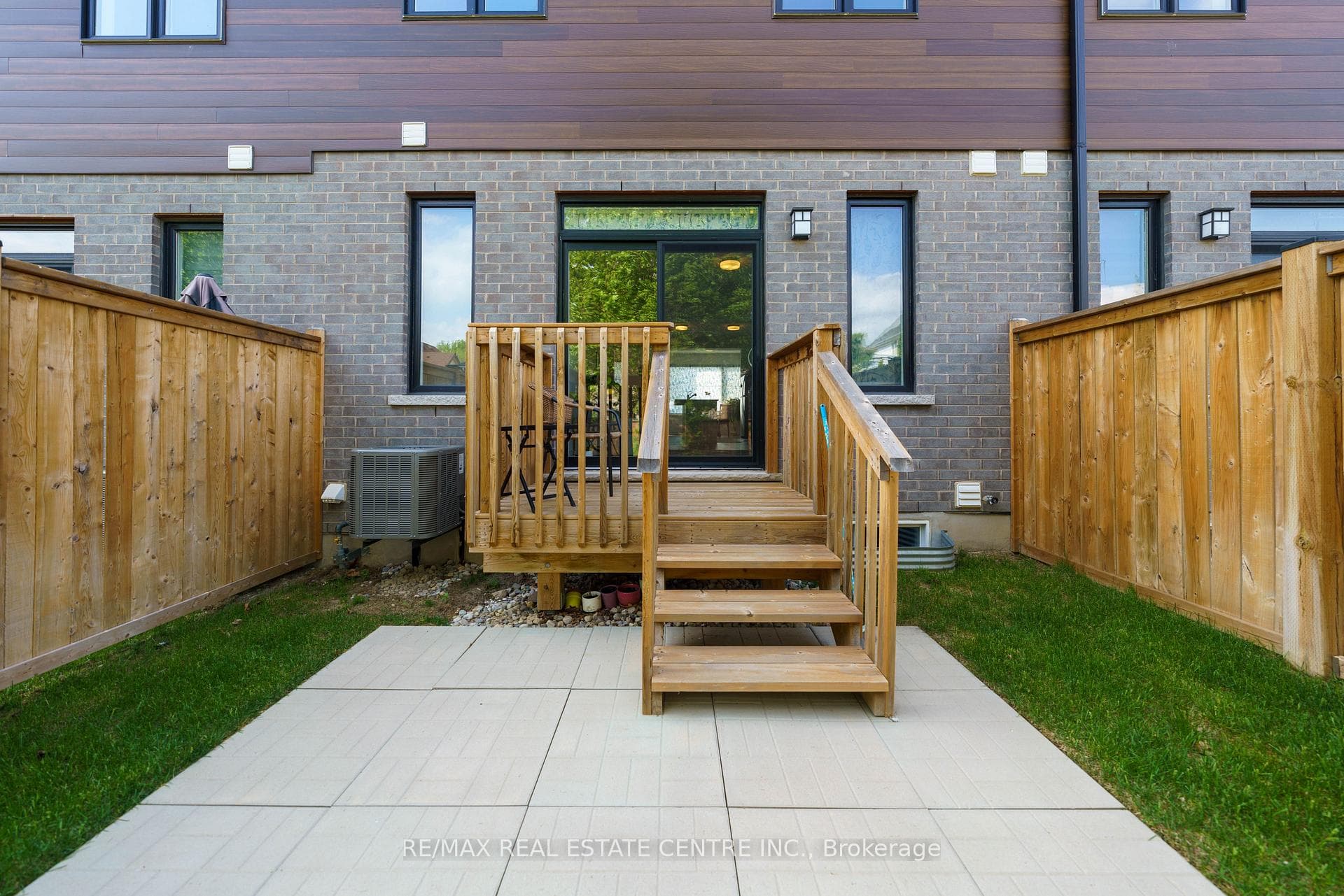 350 River Road Unit 23 photo 38