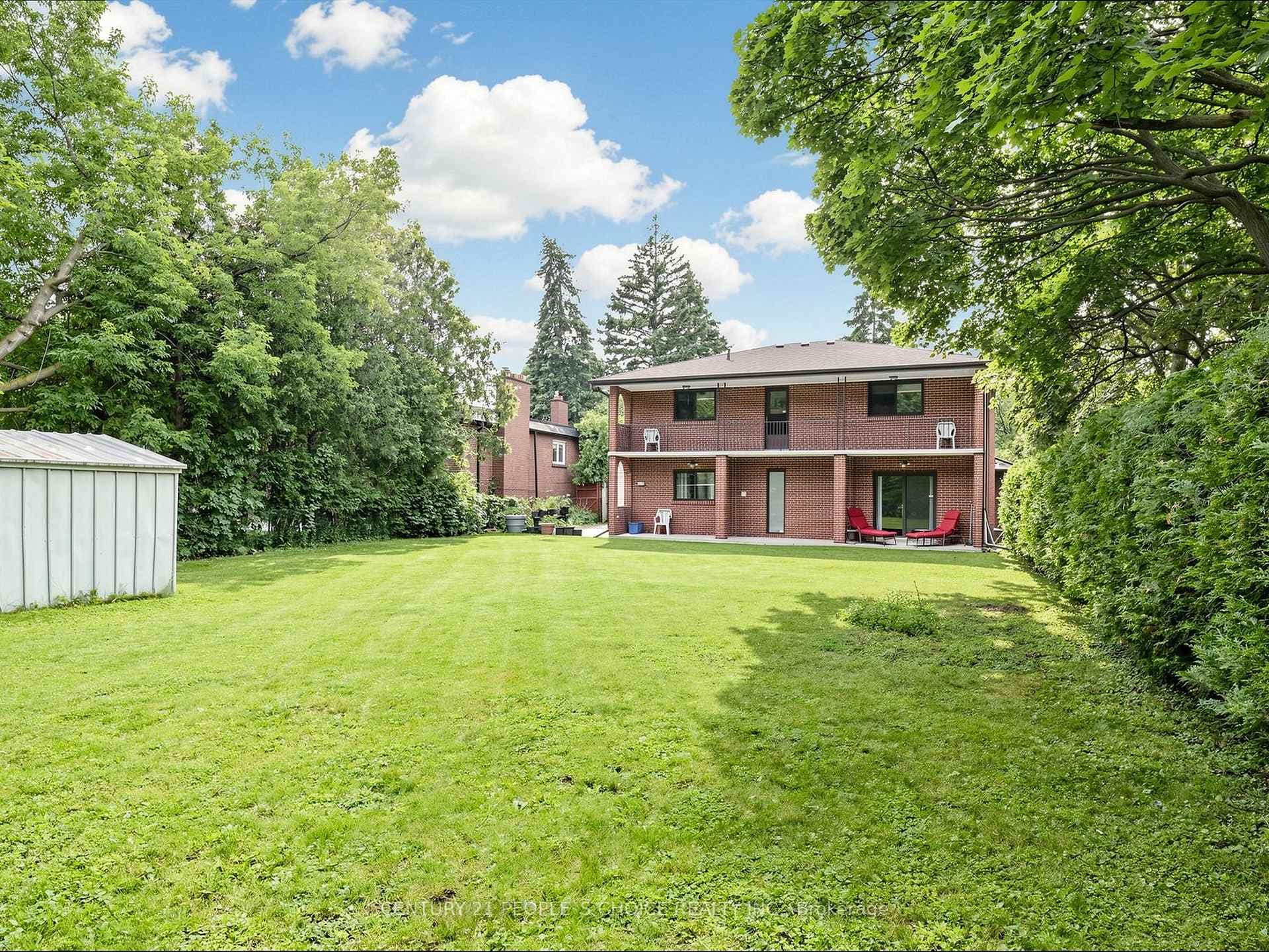 76 Westona Street photo 37
