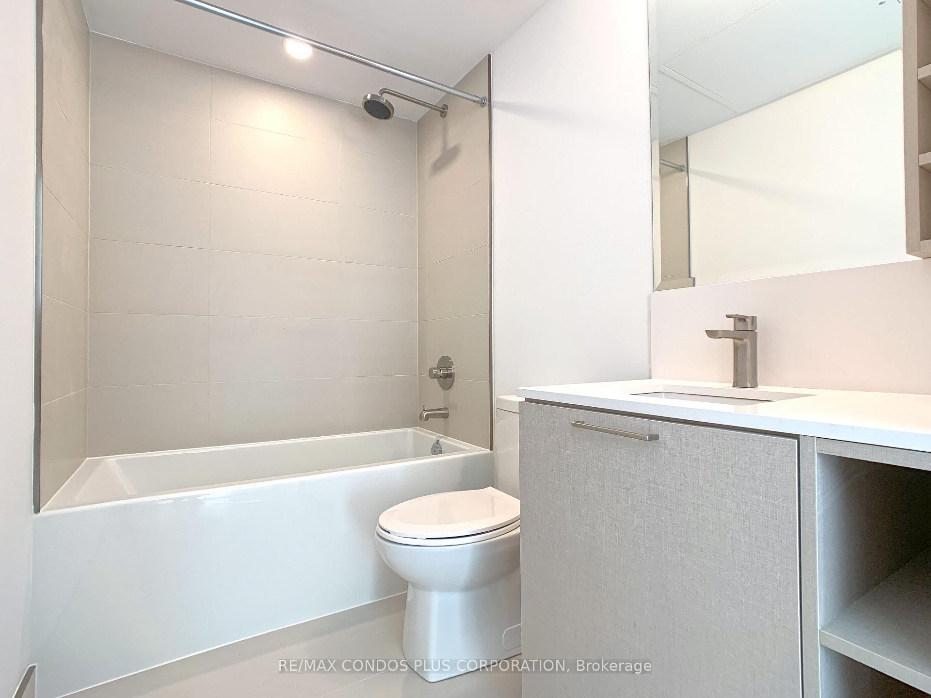 19 Western Battery Road Unit 3511 photo 14