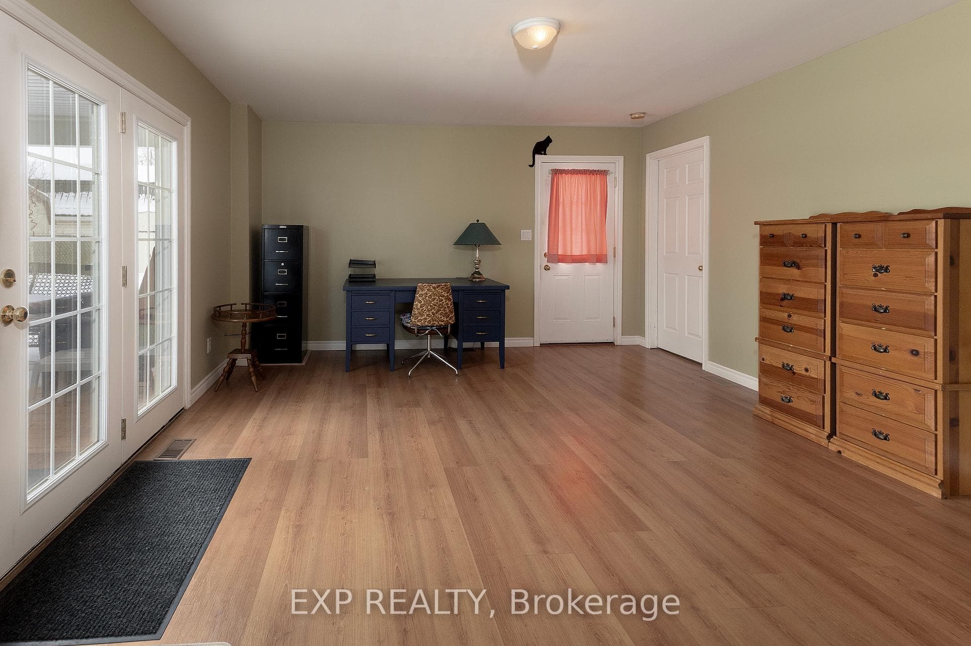 141 Dyer Street photo 12