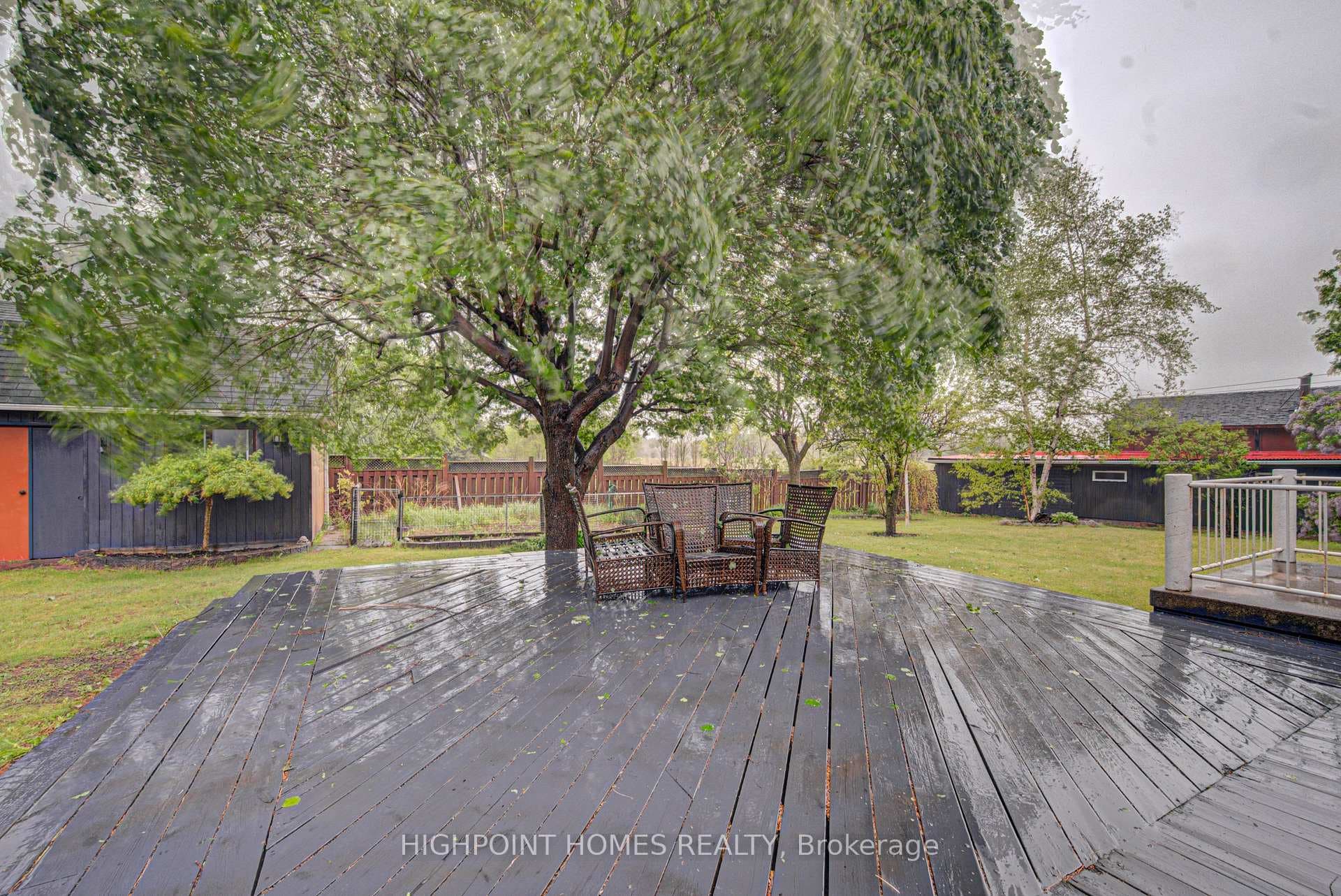 5438 Trafalgar Road photo 43