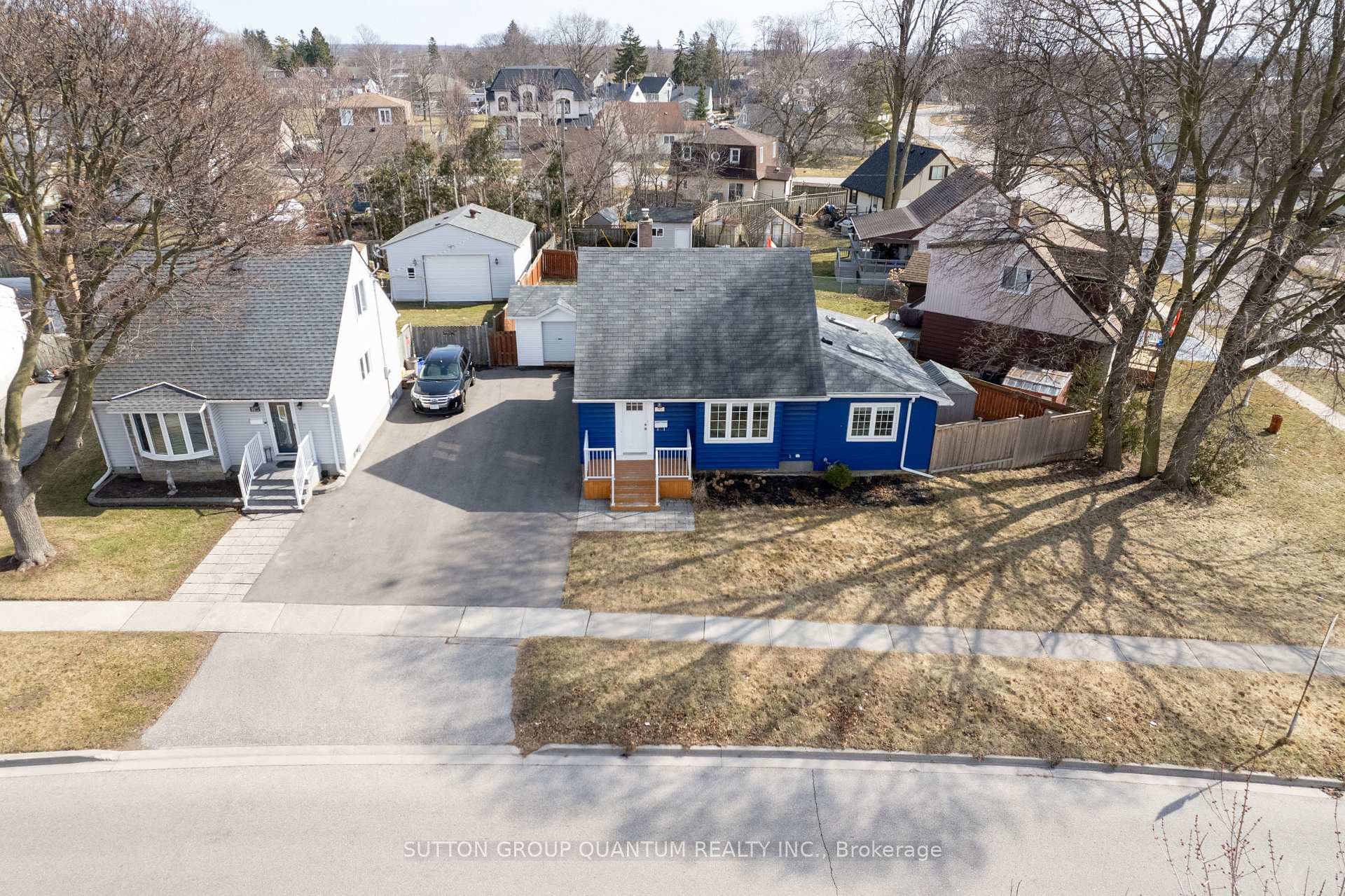 90 Kings Crescent photo 32
