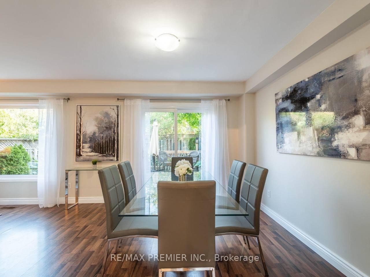 39 Ross Linton Drive photo 12