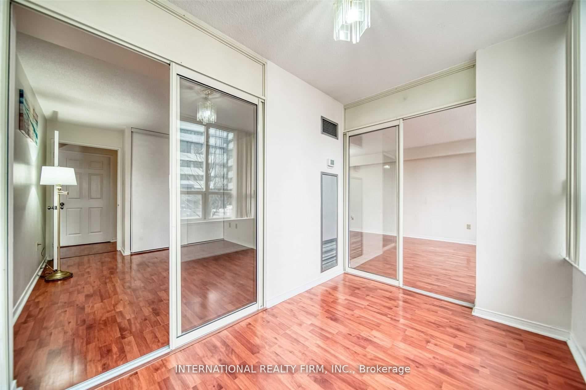 400 Webb Drive Unit 206 photo 12