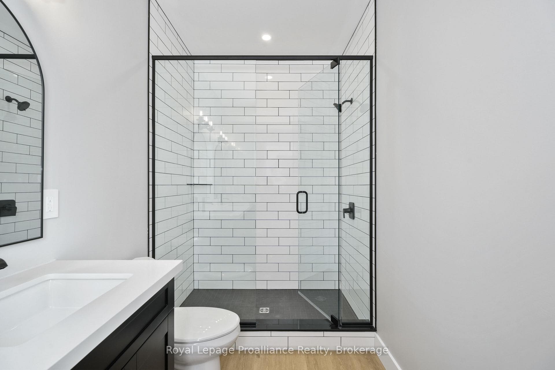 2 Merriman Court photo 24