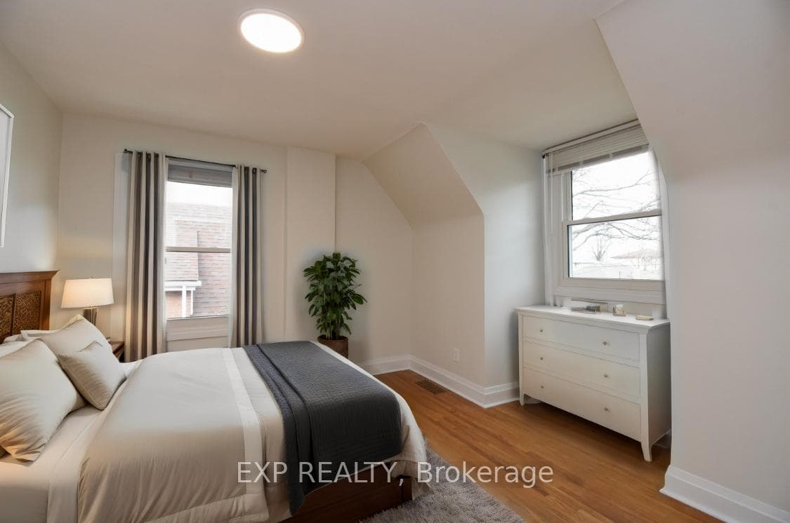 80 Maclennan Avenue photo 10