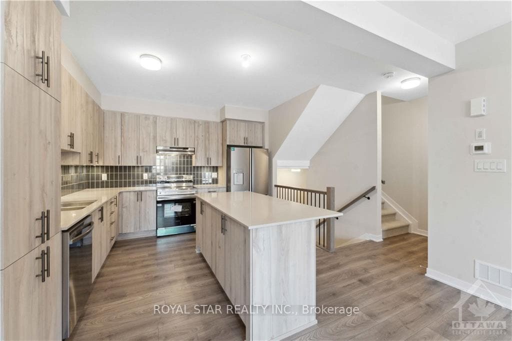 215 SPECKLED ALDER Row photo 9