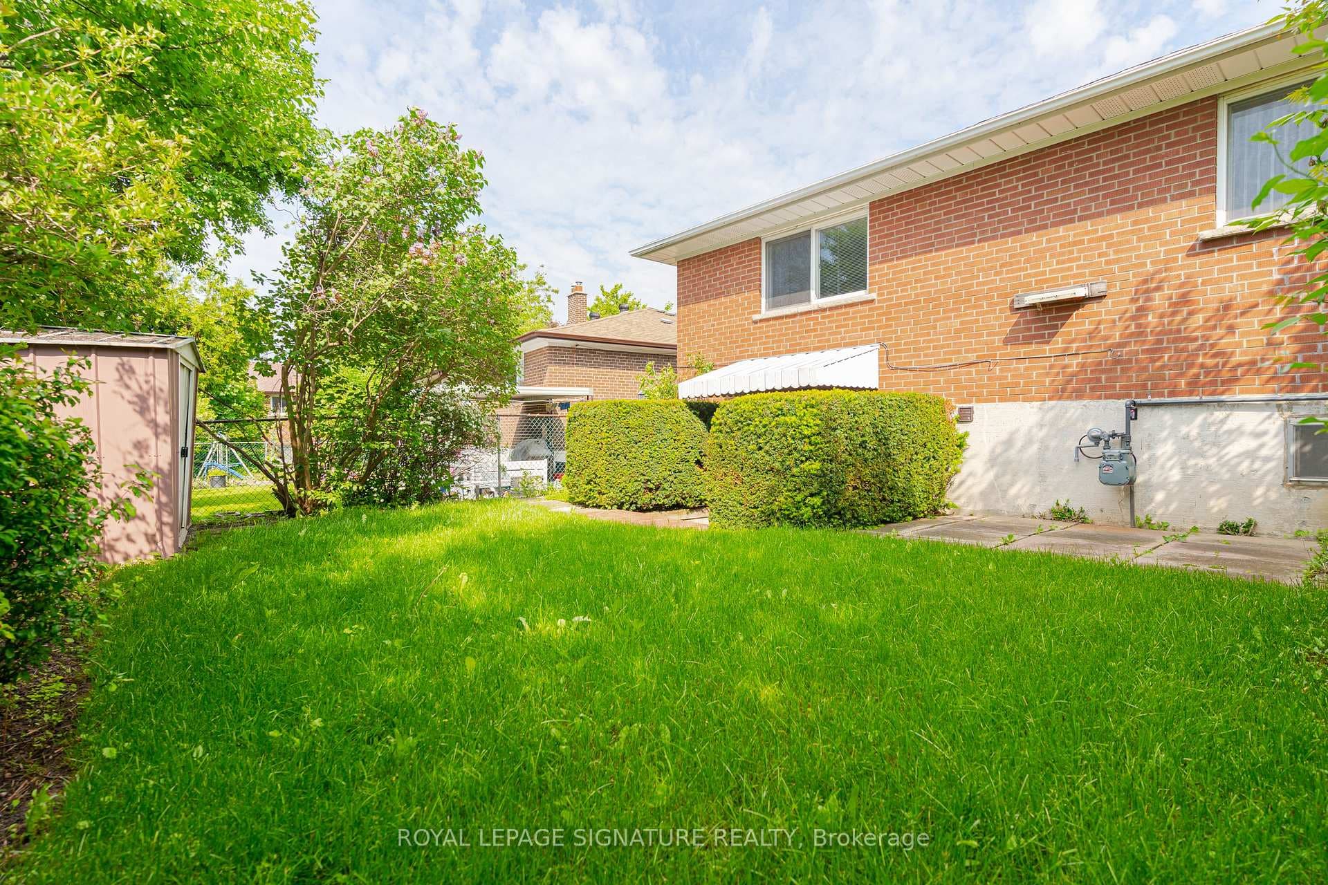 9 Foxhound Court photo 25