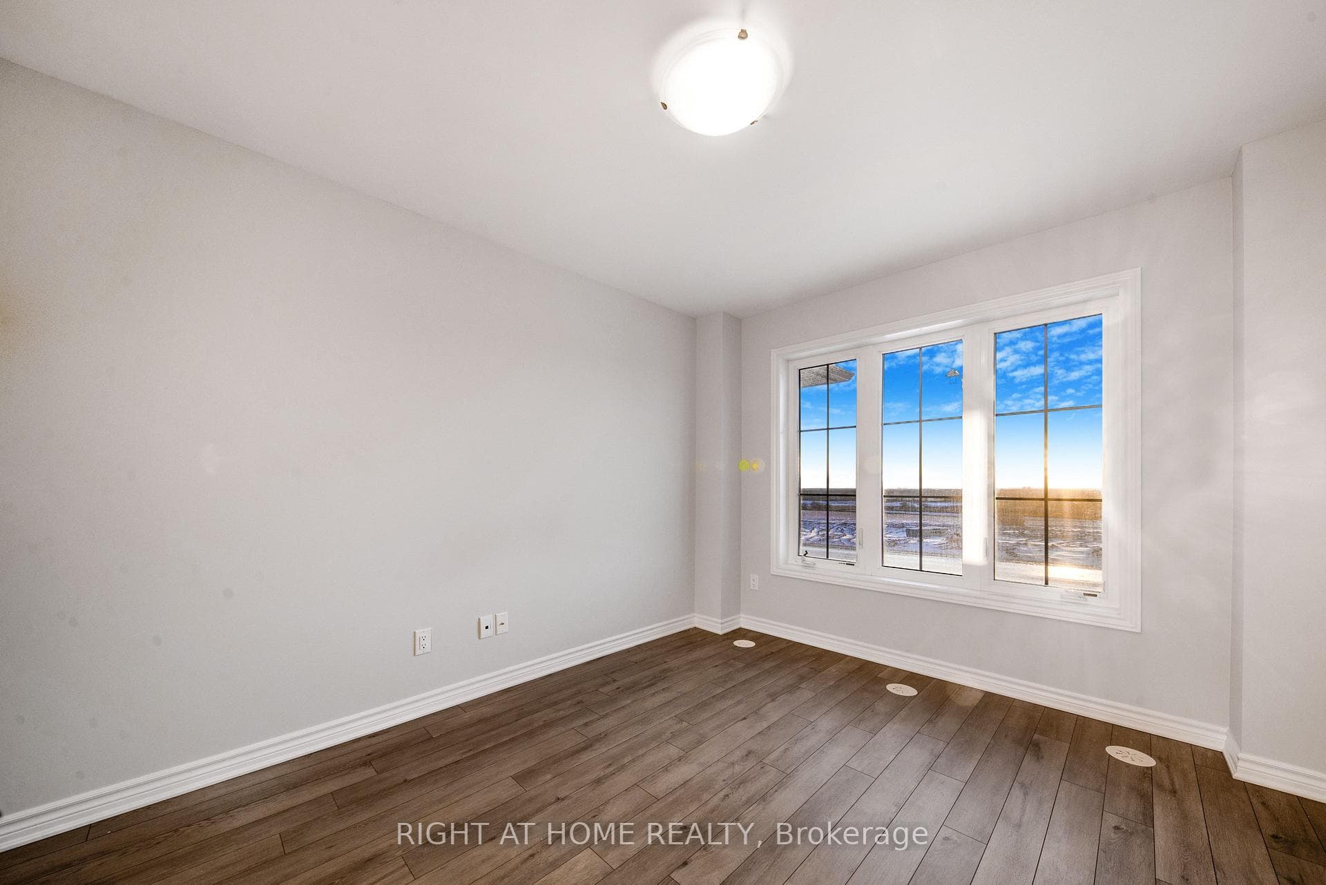 2437 Verne Bowen Street photo 7