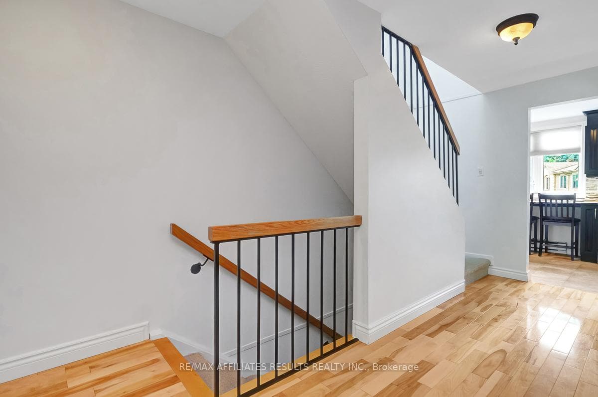 6549 Bilberry Drive Unit 6549B photo 4