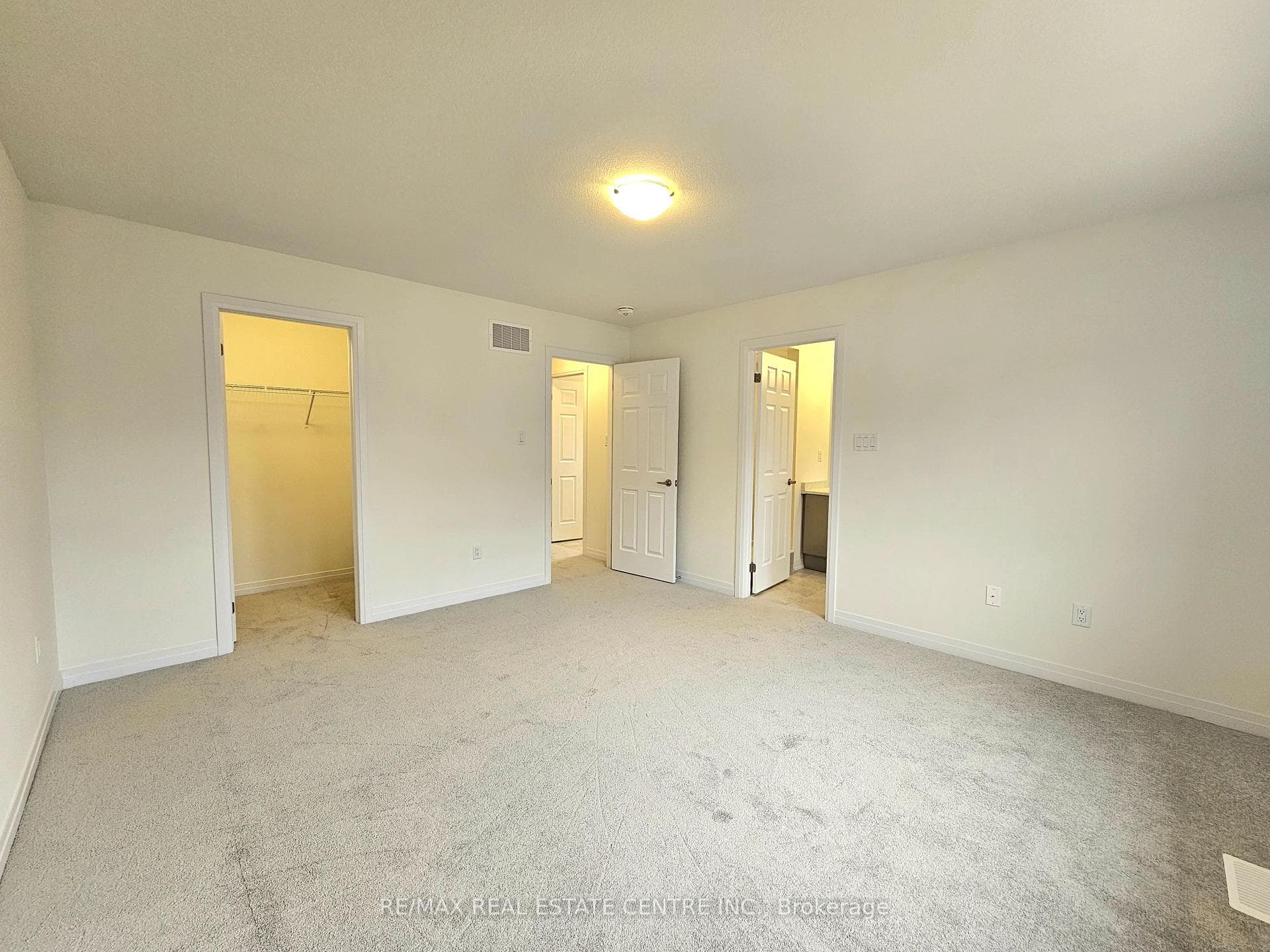 31 LEMON Avenue photo 22