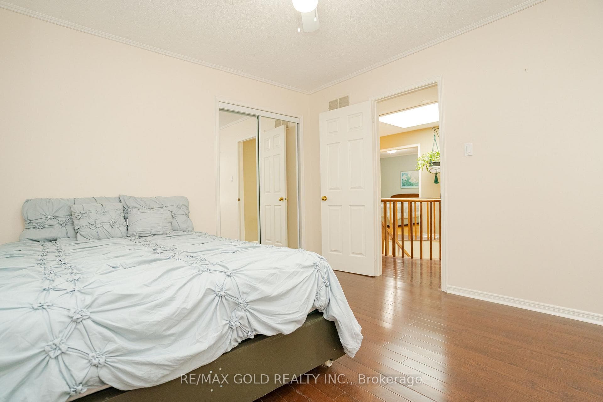 15 Kenpark Avenue photo 28