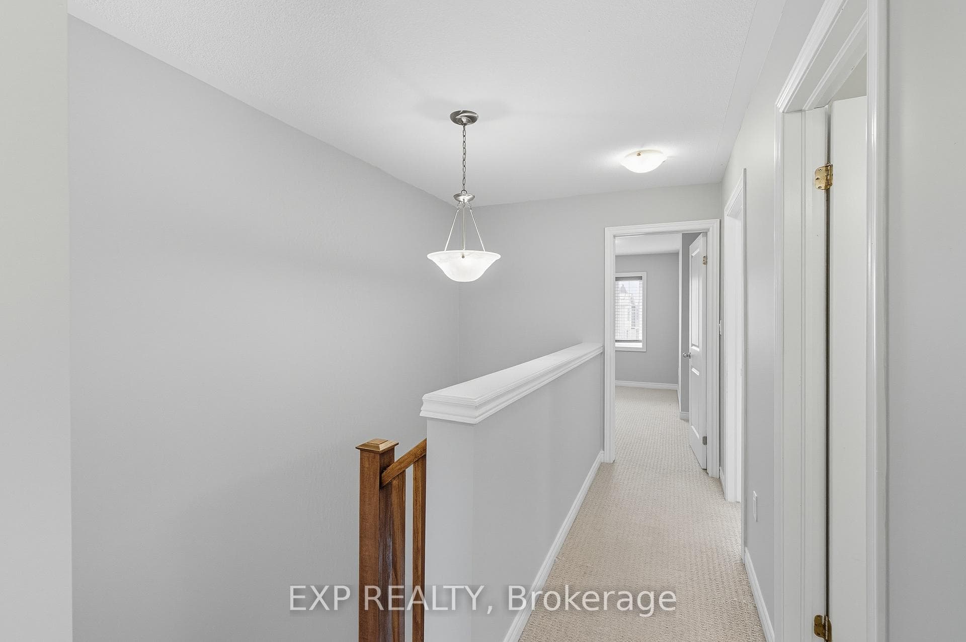 377 Glancaster Road Unit 18 photo 6