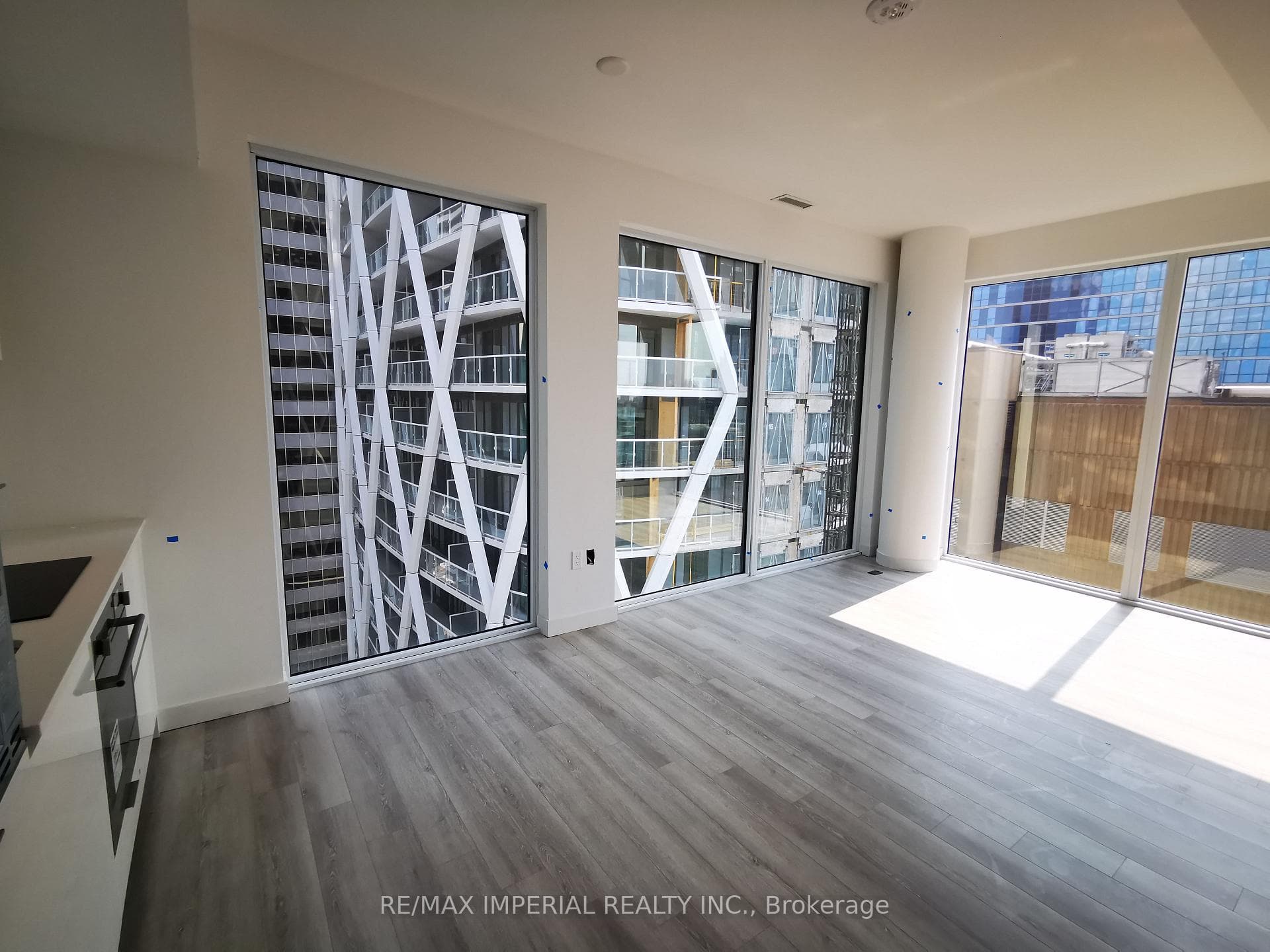 121 St Patrick Street Unit 1621 photo 29