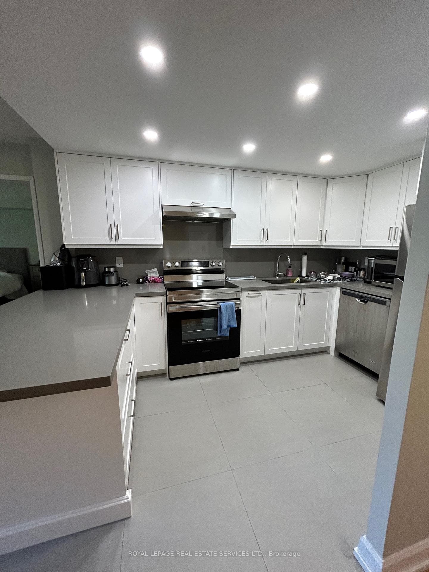 195 St Patrick Street Unit 406 photo 6