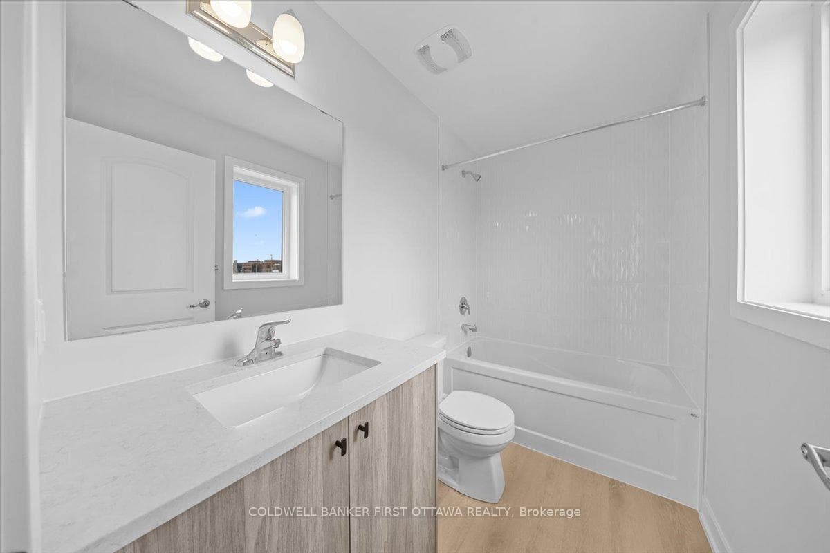 516 CELESTINE Private photo 20