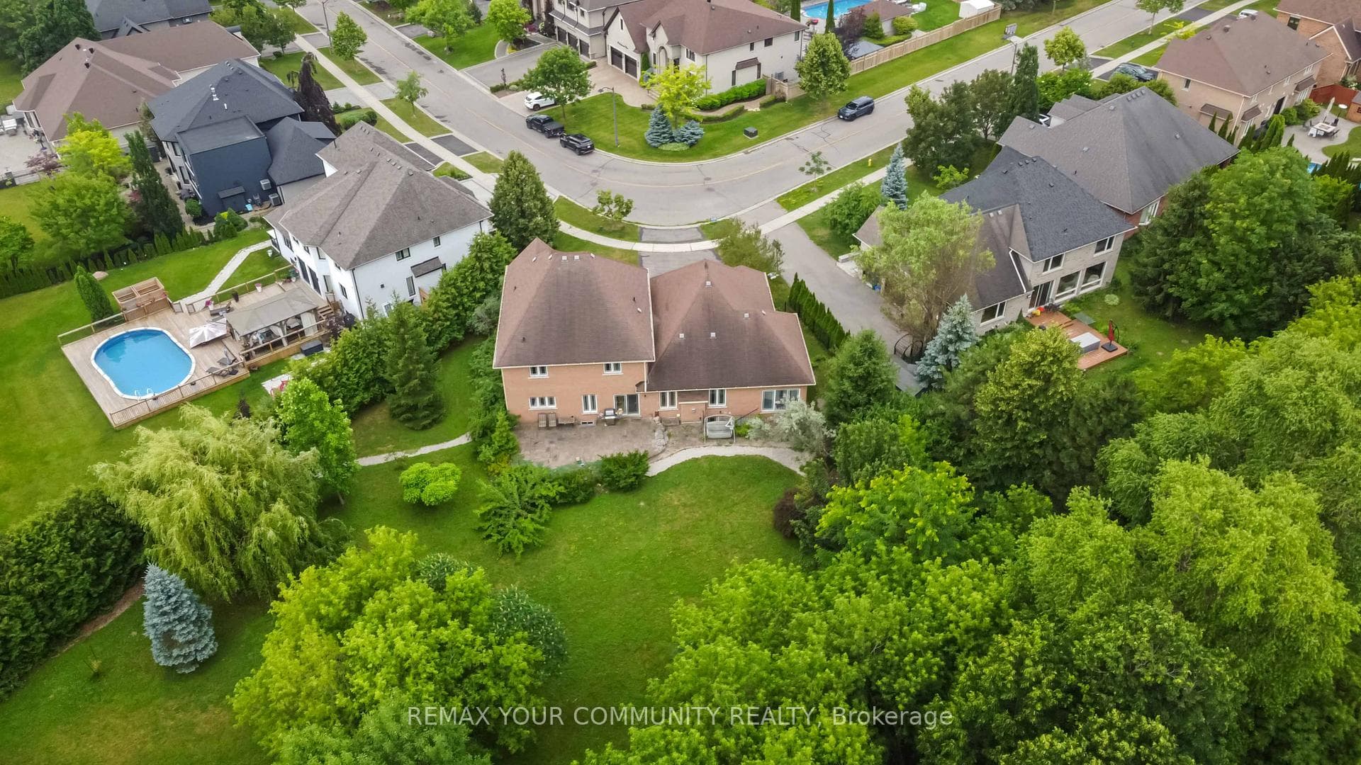 40 Hunterwood Chase photo 39