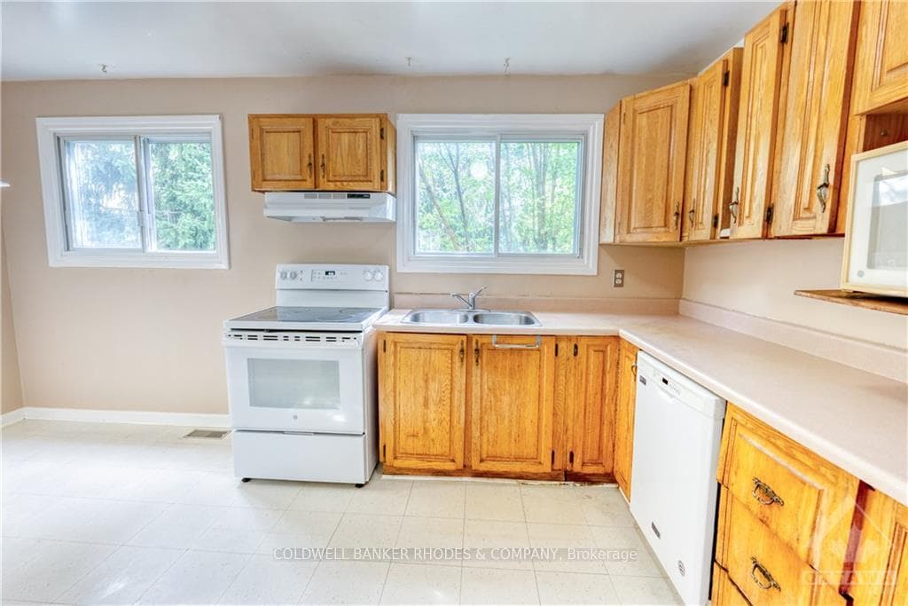 1401 BELLAMY Street photo 12