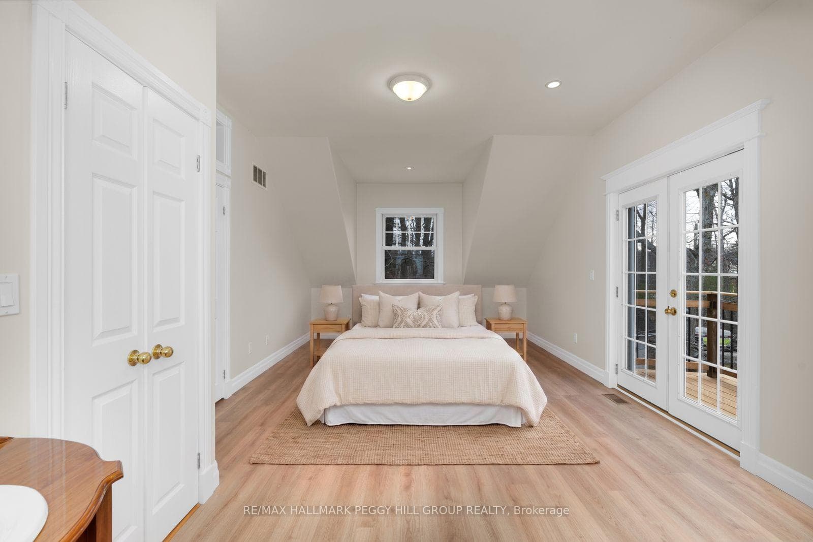 2026 River Road photo 13