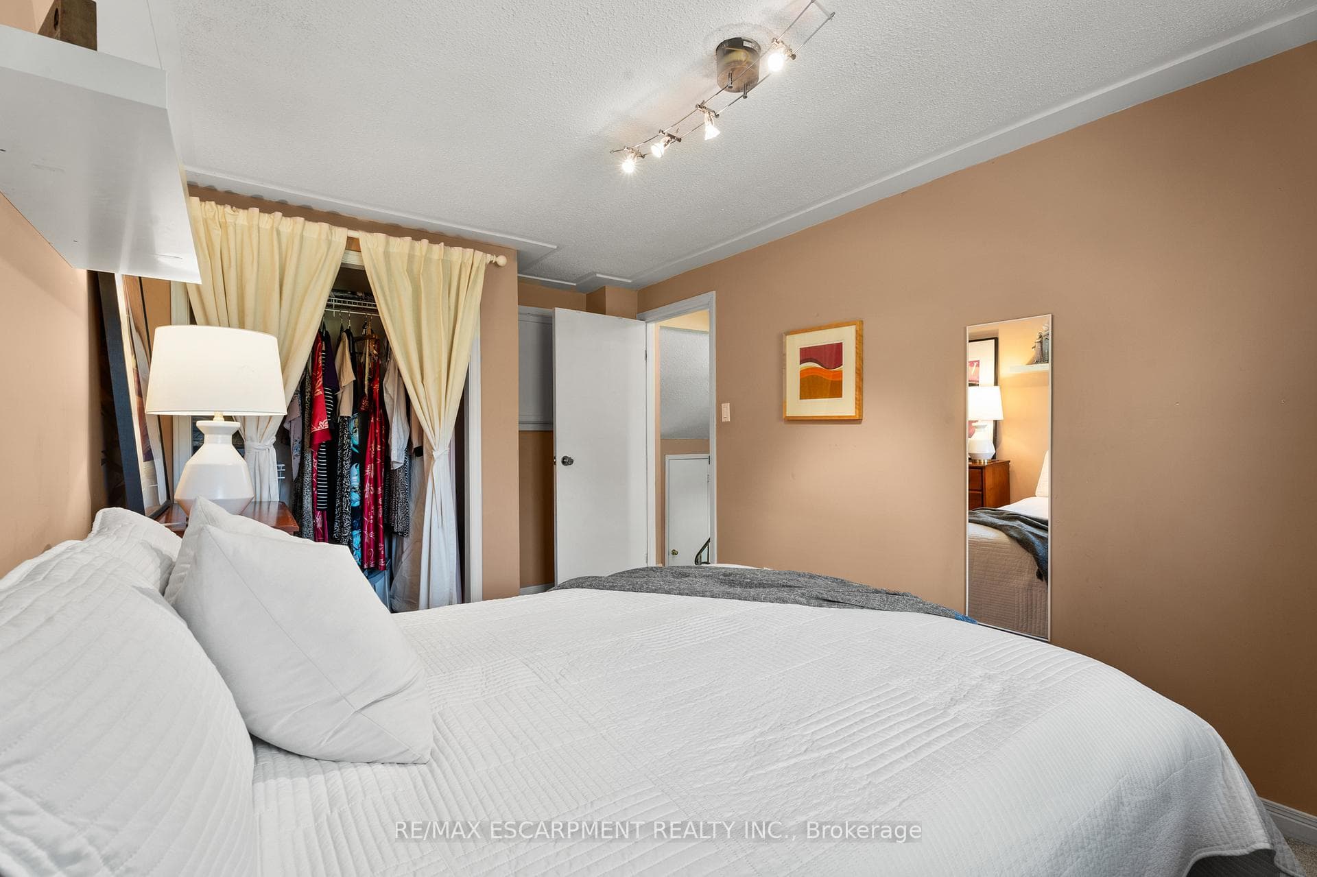 444 Stone Church Road Unit N1 photo 22