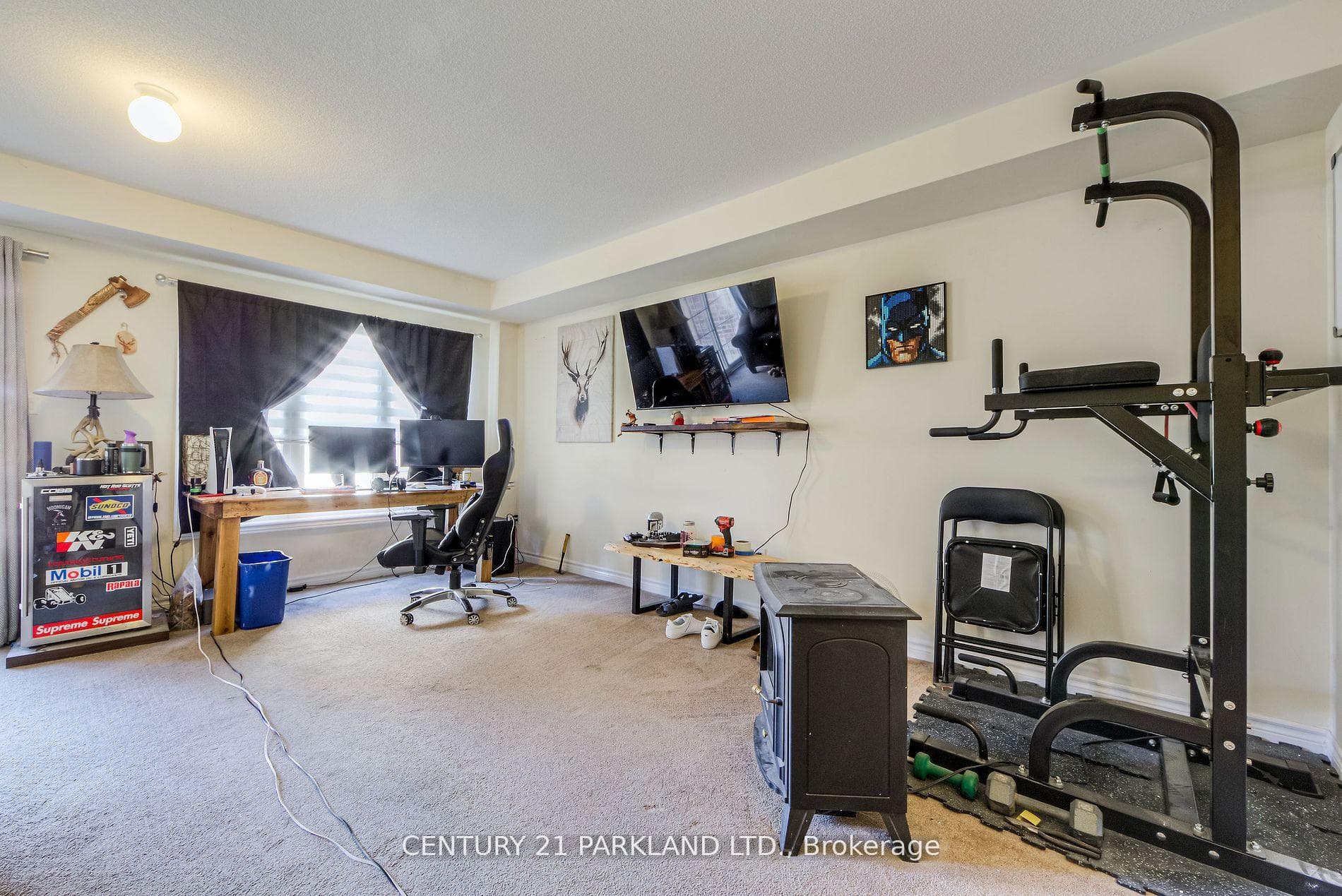 178 Farooq Boulevard photo 26