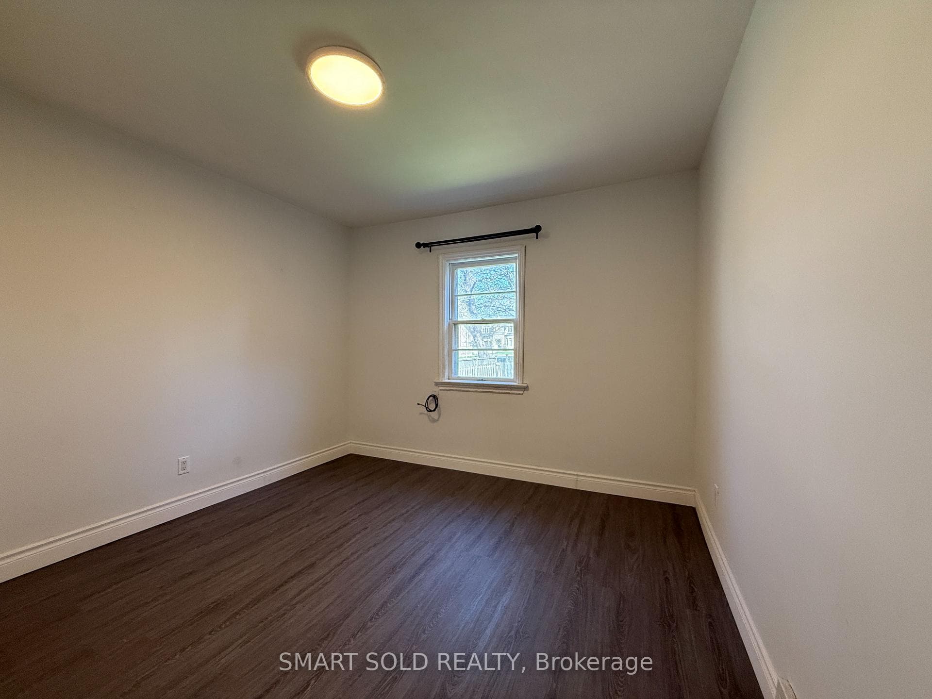 204 Cameron Avenue photo 7