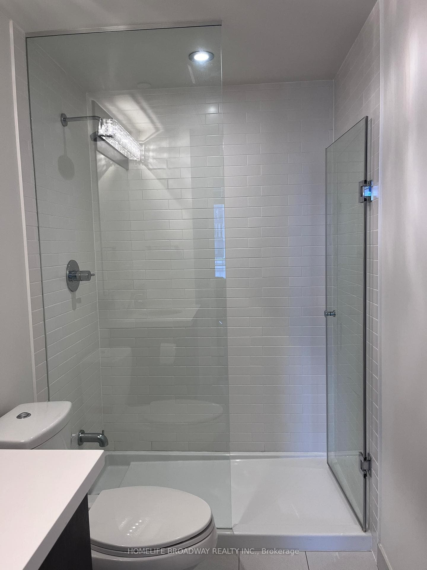 21 Widmer Street Unit 3201 photo 11