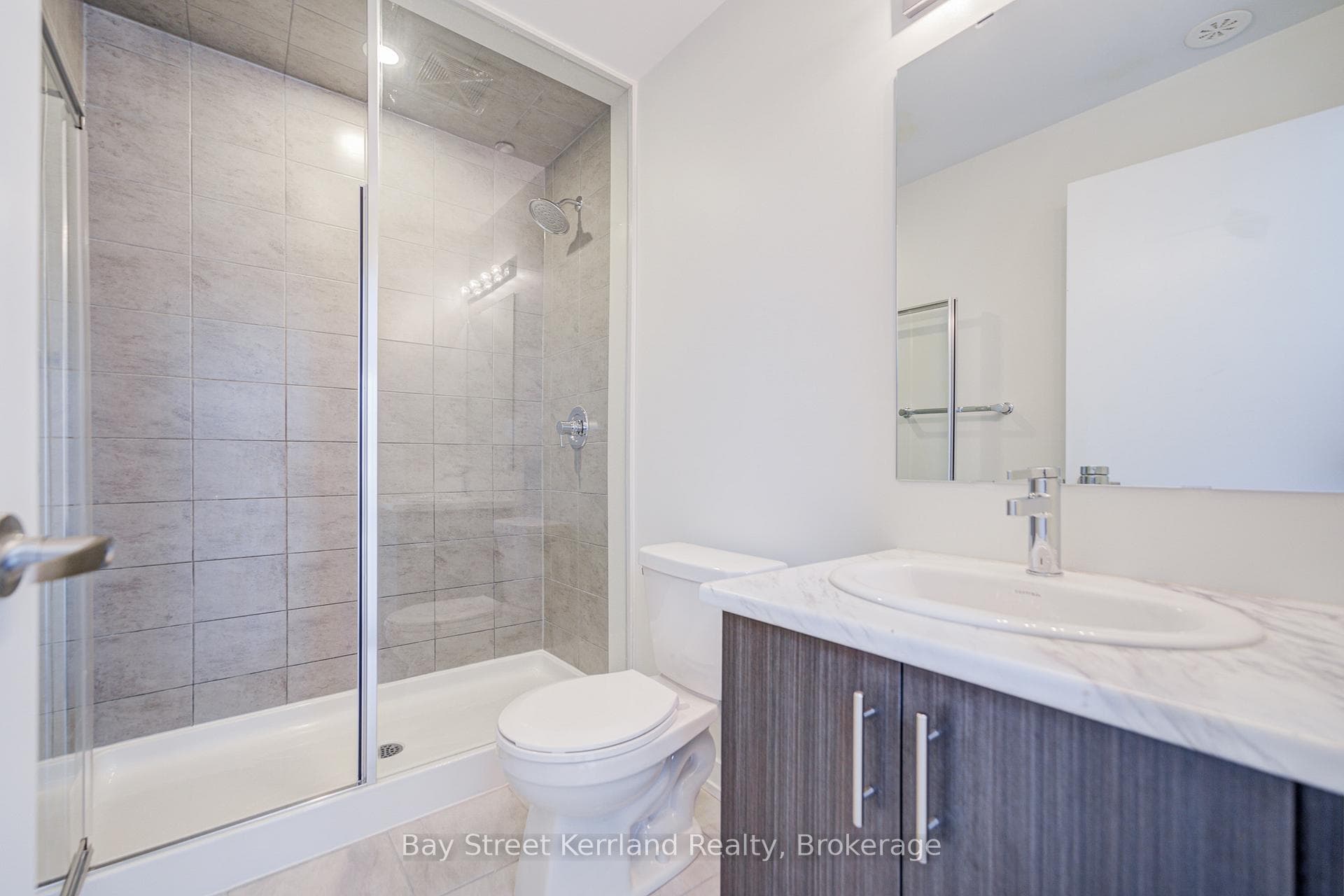 3546 Colonial Drive Unit 19 photo 28