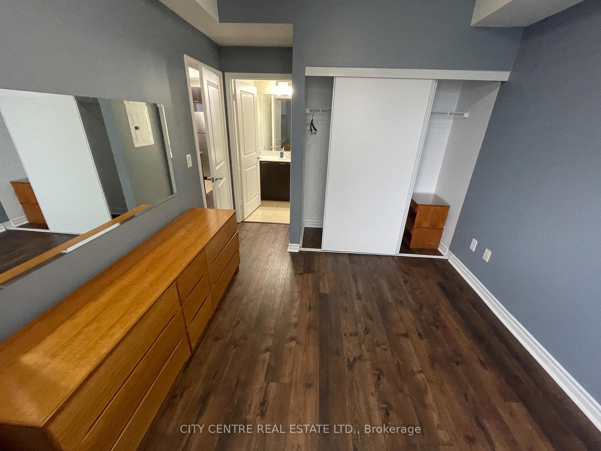 385 Prince Of Wales Drive Unit 618 photo 20