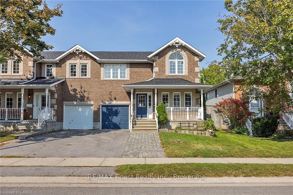 476 FIELDSTONE Drive photo 2