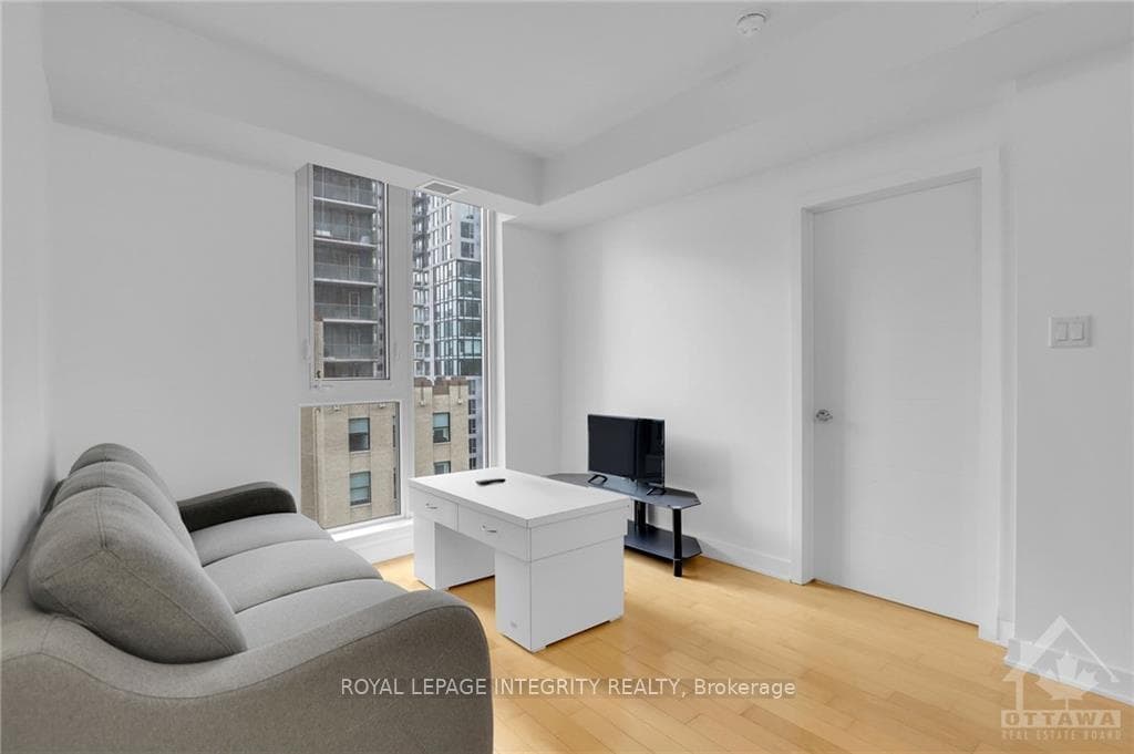 179 Metcalfe Street Unit 710 photo 9