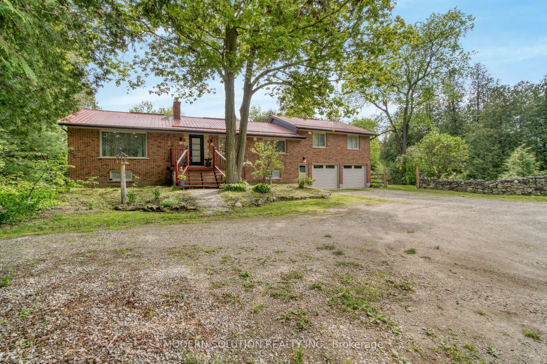 1260 Gore Road photo 2