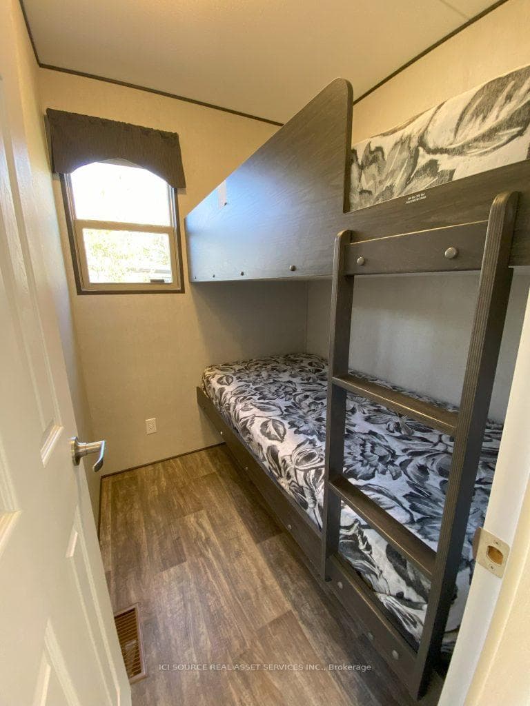 1047 Bonnie Lake Camp Drive Unit WCW19 photo 6