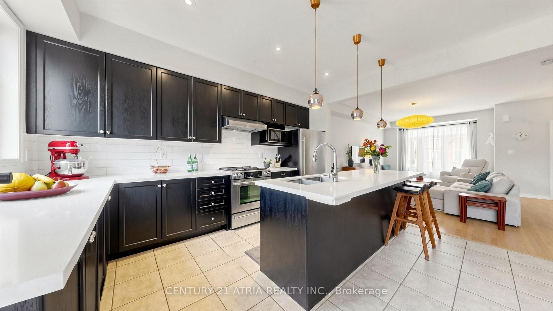 34 Curran Hall Crescent photo 9