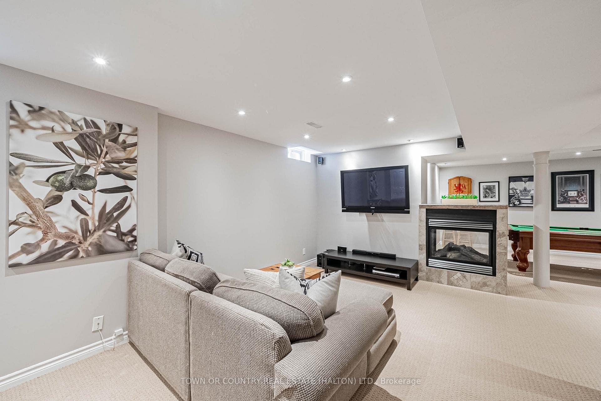 15 Robina Avenue photo 28