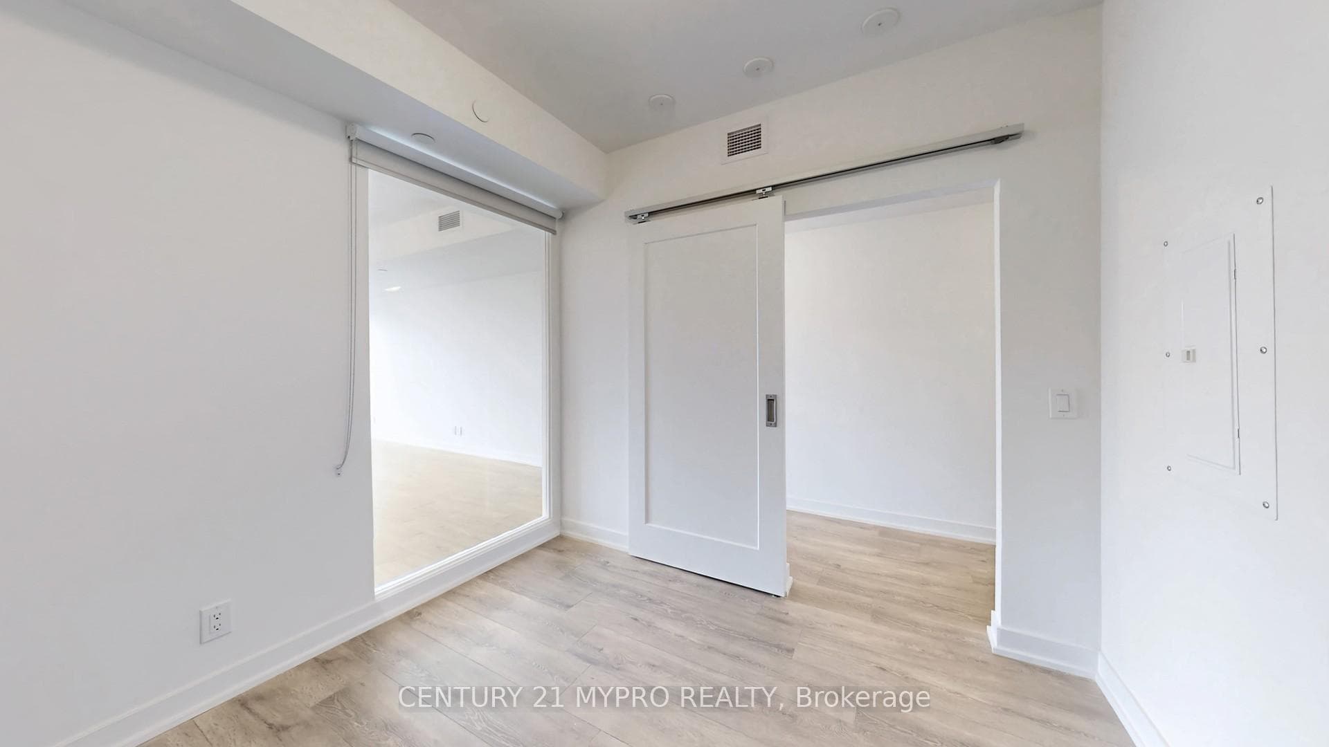 2 Manderley Drive Unit 502 photo 12