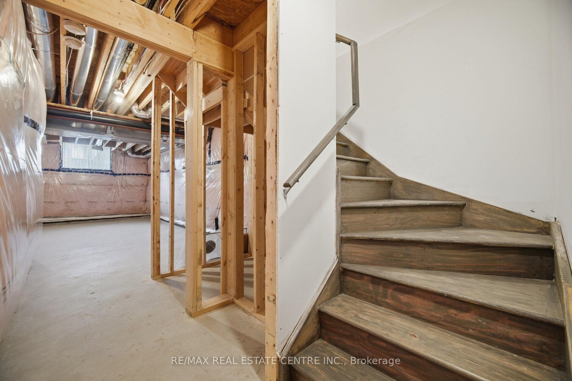 206 HERON Street photo 40