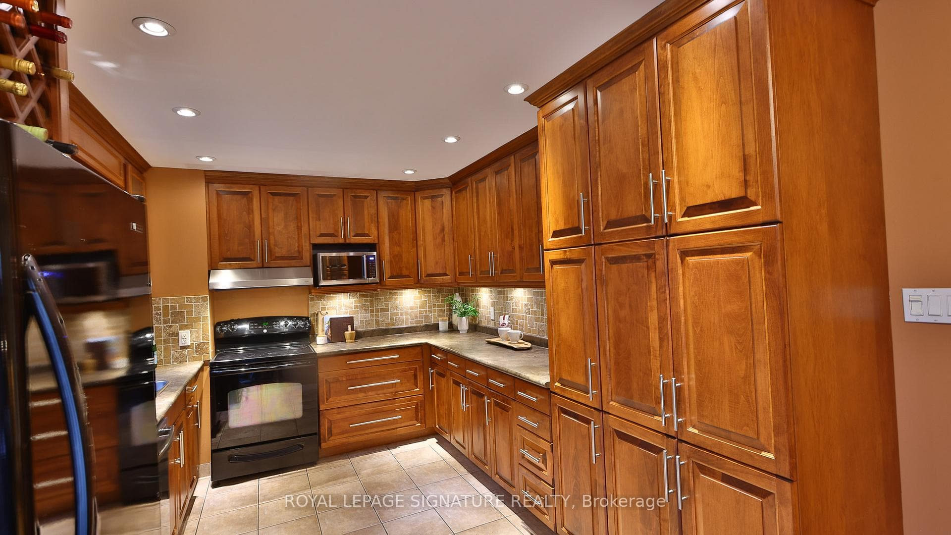 56 Satchell Boulevard photo 17